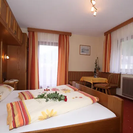 Ferienwohnung Haus Sonneck Niederthai Zimmer foto